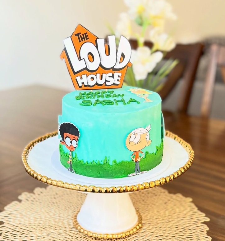 Custom 'The Loud House' cartoon themed birthday cake